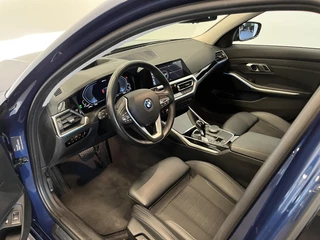 BMW 3 Serie BMW 3-serie Touring 320e Sportline Aut-8 Panoramadak HUD Laser Licht Adaptive Cruise Trekhaak Leder Navi PDC VA - afbeelding nr 30