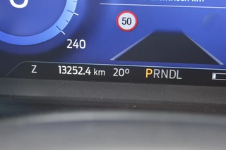 Ford Kuga Ford Kuga 2.5-225pk PHEV ST-Line X. 1500kg Trekgewicht Fabr. garantie t/m 04-03-2028 ! Slechts 13.000km ! Autm. airco dual, side- en lane assist, camera v+a, parkeersensoren, elektr. achterklep, stoel-, stuur- en voorraamverw., metallic lak, head-up displ., B&O soundsyst., adapt. cruise cntrl etc - afbeelding nr 9