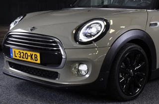 MINI Cooper Mini Mini 1.5 Cooper Chili / AUT / 5 Deurs / Open Panoramadak / Navi / Ecc / Elek Pakket / Led / Pdc / 17 Inch - afbeelding nr 33