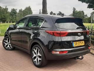 Kia Sportage Kia Sportage 1.6 132pk Airco Cruise-Control Navigatie Bluetooth Stoel- en Stuurverwarming - afbeelding nr 2