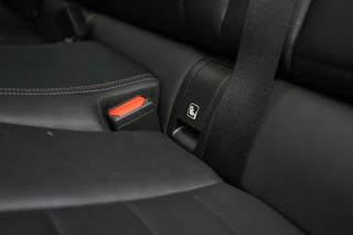 BMW 3 Serie BMW 3-serie Touring 320e High Executive automaat | Laser LED koplampen | M Sport | Panorama dak | lederen bekleding | elektrisch wegklapbare trekhaak - afbeelding nr 37