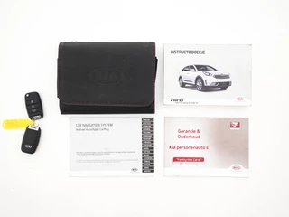 Kia Niro Kia Niro 1.6 GDi Hybrid ExecutiveLine Aut. *LEATHER-FABRIC | NAVI-FULLMAP | KEYLESS | CAMERA | COMFORT-SEATS | DIGI-COCKPIT | LANE-ASSIST | ECC | CARPLAY | PDC | 16''ALU* - afbeelding nr 28