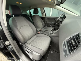 SEAT Leon Seat Leon 1.0 EcoTSI Style Connect LED/Carplay/Clima/Camera/Cruise - afbeelding nr 7