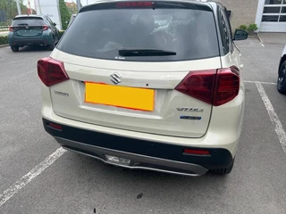 Suzuki Vitara 4x4 | Dodehoeksensoren | Alcantara | Keyless - afbeelding nr 4