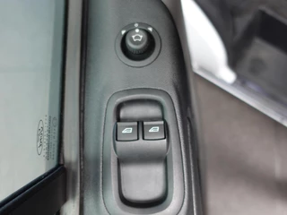 Ford Transit Custom Ford Transit Custom 131pk Automaat L2H1 Trend Trekhaak Cruise control Achterklep Airco Euro6 - afbeelding nr 10