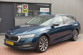 Škoda Octavia Škoda Octavia Combi 1.4 TSI iV 204PK PHEV Sportline Business ,Led-matrix koplampen, Carplay , Leer, Ergonimische stoelen, Stoelverwarming voor&achter,DAB+, stuurwiel verwarmd, schakelmogelijkheid aan stuurwiel, Carplay , etc. etc. - afbeelding nr 10
