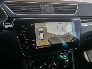 Škoda Superb Skoda Superb Combi 1.4 TSI iV 218pk Laurin & Klement | Leder | Panoramadak | 360 Camera | Trekhaak - afbeelding nr 7