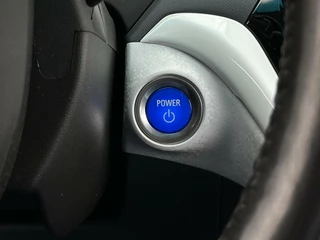 Opel Ampera-e Opel Ampera-e Business executive 60 kWh, NL AUTO, NAP, BOSE, LEDER, NAVI, CRUISE, KEYLESS, CAMERA, DODEHOEK, ECC-AIRCO, STOEL/STUURVERWARMING, LICHTMETAAL 17