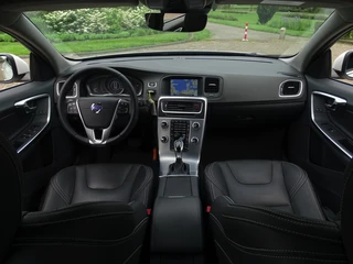 Volvo S60 Volvo S60 1.5 T2 122PK Nordic+ / R-Design / LED 2016 *NAP* - afbeelding nr 10