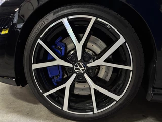 Volkswagen Golf Volkswagen Golf 2.0 TSI R 4Motion Performance AKRA, PANO, LEER - afbeelding nr 7
