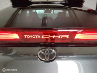 Toyota C-HR Toyota C-HR 2.0 Plug-in Hybrid 220 GR SPORT PLUS - afbeelding nr 40