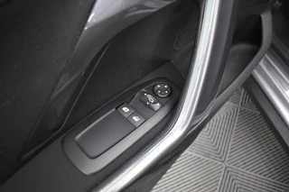 Peugeot 2008 Peugeot 2008 1.2 PureTech Active - afbeelding nr 13