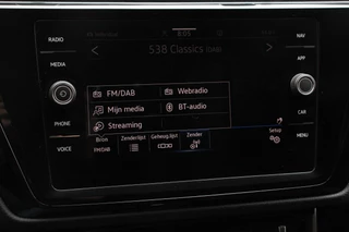 Volkswagen Touran Volkswagen Touran 1.5 TSI DSG Highline 7p | Navigatie | Apple Carplay/Android Auto | Parkeersensoren | Adaptive Cruise Control | Stoel-en stuurverwarming | Elektrische achterklep | Getinte ramen | Climatronic - afbeelding nr 22