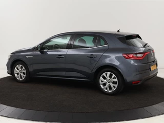 Renault Mégane Renault Mégane 1.3 TCe Limited | 54.200km NAP | Automaat |  Camera | Navigatie | Climate control | Keyless | Parkeerhulp | Getint glas | Cruise control - afbeelding nr 2