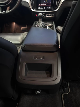 Volvo V60 Volvo V60 2.0 T5 R-Design Clima | Navi | PDC | LED | Harman / Kardon |Trekhaak - afbeelding nr 35