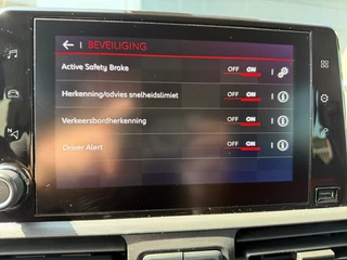 Citroën Berlingo Citroën Berlingo 130PK Shine Automaat | Camera | Trekhaak | Keyless - afbeelding nr 30