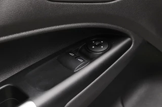 Ford Transit Connect Ford Transit Connect 1.5 TDCI *Airco* PDC* Nw APK* Bluetooth* - afbeelding nr 29