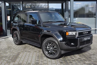 Toyota Land Cruiser Landcruiser 250 2.8 D-4D 5DRS EXECUTIVE A/T VAN MET SCHUIFDAK