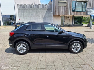 Volkswagen T-Roc VOLKSWAGEN T-ROC 1.0 TSI STYLE / Climate Control / Carplay / - afbeelding nr 6
