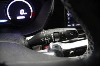 Kia e-Niro Kia e-Niro Fase 3 ExecutiveLine 64 kWh - Carplay, Leer, Camera - afbeelding nr 20