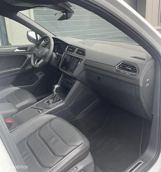 Volkswagen Tiguan Volkswagen Tiguan 1.5 TSI DSG 3xR-Line 150PK/PANO - afbeelding nr 65