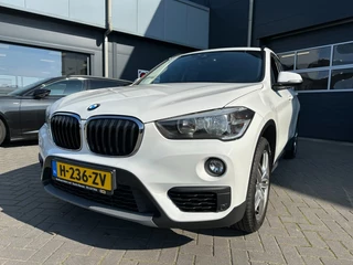 BMW X1 1.5 met APK, trekhaak, PDC, cruise control, airco