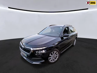 Škoda Kamiq 1.0 TSI Style * Glazen dak * Stoelverwarming * Camera * Climate controle *