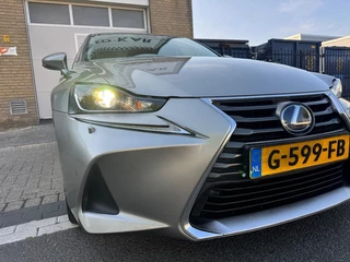 Lexus IS Lexus IS 300h Hybrid Edition 30 ACC OPENDAK LEER PRIMA AUTO - afbeelding nr 16