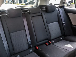 Toyota Avensis Toyota Avensis Touring Sports 1.8 VVT-i SkyV. Ed. - afbeelding nr 7