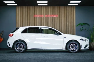 Mercedes-Benz A-Klasse Mercedes-Benz A-klasse 250 e Business Solution AMG Limited - afbeelding nr 21