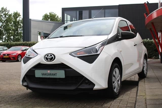 Toyota Aygo Toyota Aygo 1.0 VVT-i x-fun - afbeelding nr 3