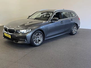 BMW 3 Serie BMW 3-serie Touring 330e 292PK Sportline Aut-8 Leder Vernasca Ambiente Verlichting Trekhaak PDC VA Navi Cruise Control Live cockpit Plus - afbeelding nr 3