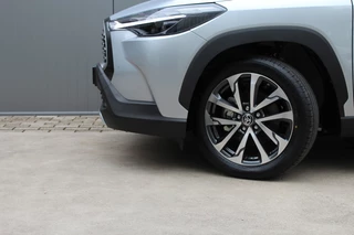 Toyota Corolla Cross Toyota Corolla Cross 1.8 HEV 200pk Teamplayer Winter / Tech / BSM / PDC / NAVI - afbeelding nr 11