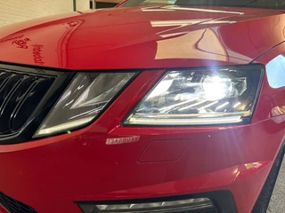 Škoda Octavia Škoda Octavia 2.0 TSI RS 245 Panodak Kuipstoel Clima Navi Cruise Incl 12Mnd Ga - afbeelding nr 10