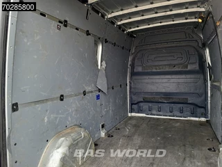 Mercedes-Benz Sprinter Mercedes Sprinter 214 CDI Automaat L2H2 Airco Cruise Camera Parkeersensoren MBUX Euro6 L2 12m3 Airco Cruise control - afbeelding nr 5