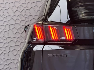 Peugeot 5008 Peugeot 5008 GT BLACK PACK 7P CAMERA NAVI I-COCKPIT LED ELEK.KLEP STOELVERW. LEER LED 2024 7PERS 7PERSOONS - afbeelding nr 53