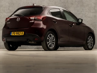 Mazda 2 (NAVIGATIE, CAMERA, HEAD-UP DISPLAY, STOELVERWARMING, GETINT GLAS, LEDEREN SPORTSTOELEN, LM VELGEN, CRUISE, NIEUWE APK, NIEUWSTAAT) - afbeelding nr 5