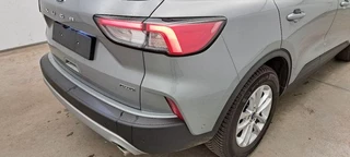 Ford Kuga Ford Kuga 2.5 PHEV Titanium 225pk | Driver Assistance Pack | Winterpack | AGR Stoelen met half leder | Trekhaak Wegklapbaar | Michelin Cross Climate - afbeelding nr 35