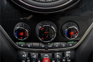 MINI Countryman Aut Pano Leder H/K 19