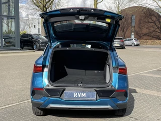 BYD ATTO 3 BYD Atto 3 Design COMPLETE AUTO | RIJKLAAR INCL. FABR. GARANTIE T/M 2028 | AANDRIJFLIJN EN ACCU ZELFS T/M 2030 - afbeelding nr 6