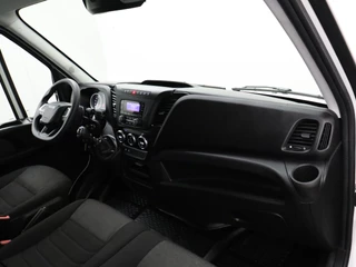 Iveco Daily | Airco | Cruise | 3-Persoons - afbeelding nr 18