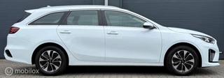 Kia Ceed Sportswagon Kia Ceed Sportswagon 1.6 GDI PHEV Dynamic Plus Line LED/Clima/Cruise - afbeelding nr 4
