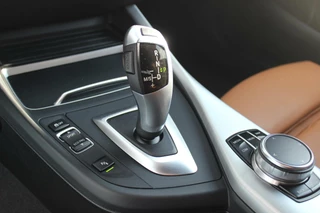 BMW 1 Serie ➡️ BMW 1-serie 118i F20 M Sport Edition | M-pakket | 2e eigenaar | 18 inch | LED | NL auto | Leer | Navi | Stoelverwarming | Sporstuur | PDC | Climate-control | Cruise-control | - afbeelding nr 32