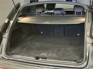 Mercedes-Benz EQC Mercedes-Benz EQC 400 4MATIC Business Solution AMG 80 kWh | Camera | Origineel NL - afbeelding nr 15