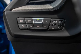 BMW 1 Serie BMW 1-serie 118i Sport Executive, NAP,Half Leder,Carplay,BTW - afbeelding nr 26