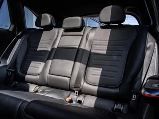 Mercedes-Benz GLC Mercedes GLC-klasse 300e 4MATIC AMG|PANO|ACC|BURMESTER|360° - afbeelding nr 15