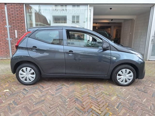 Toyota Aygo Toyota Aygo 1.0 VVT-i X-Fun 5Drs /Airco/Led/Garantie - afbeelding nr 8