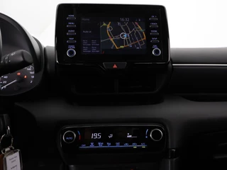 Toyota Yaris Toyota Yaris 1.5 Hybrid Active | Apple CarPlay & AndroidAUTO | Camera | Bluetooth | - afbeelding nr 11