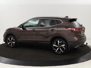 Nissan QASHQAI Nissan Qashqai 1.3 DIG-T Tekna | Automaat | Panoramadak |  Elektrische stoelen | Stoelverwarming | Adaptive cruise | Navigatie | 360 Camera | Full LED - afbeelding nr 2