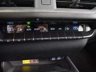 Lexus UX - afbeelding nr 40